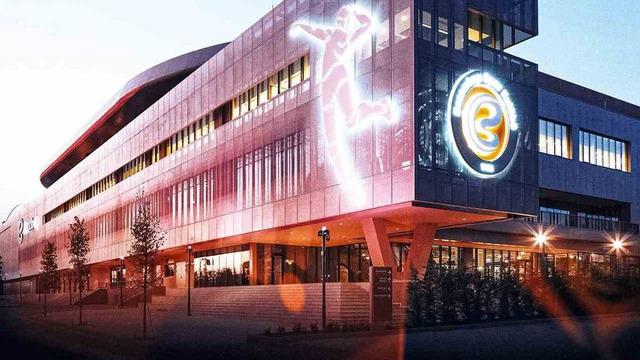 Eczacıbaşı Peron İstanbul Kombine