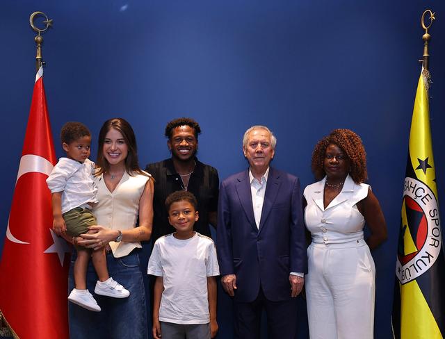 Fenerbahçe Fred veda